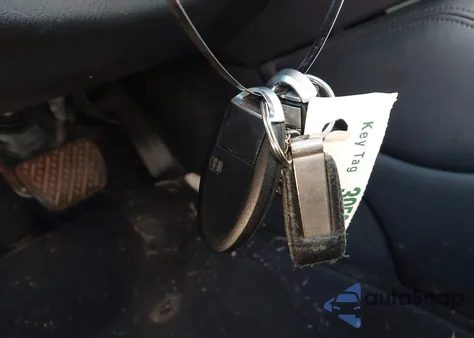 2013 Infiniti Jx35 z USA, uszkodzony, nr VIN 5N1AL0MMXDC304140